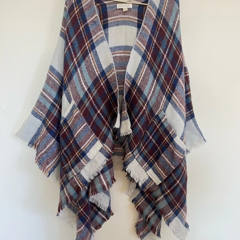 Francesca's Plaid Open Front Poncho Wrap Blue Burgundy Fringe boho  One Size OS